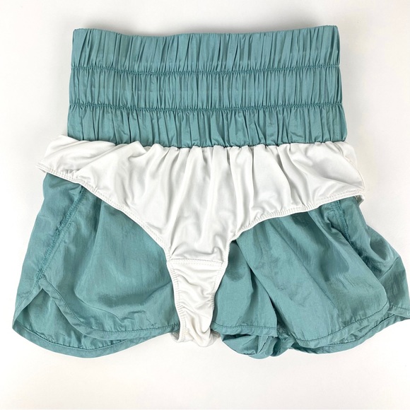 FP MOVEMENT | Short the Way Home Bleu Bayside Shorts - Picture 12 of 14